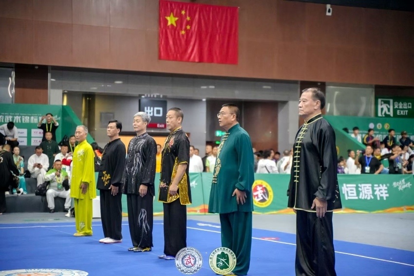 传统拳术尤, 喝彩声, 选手们娴熟